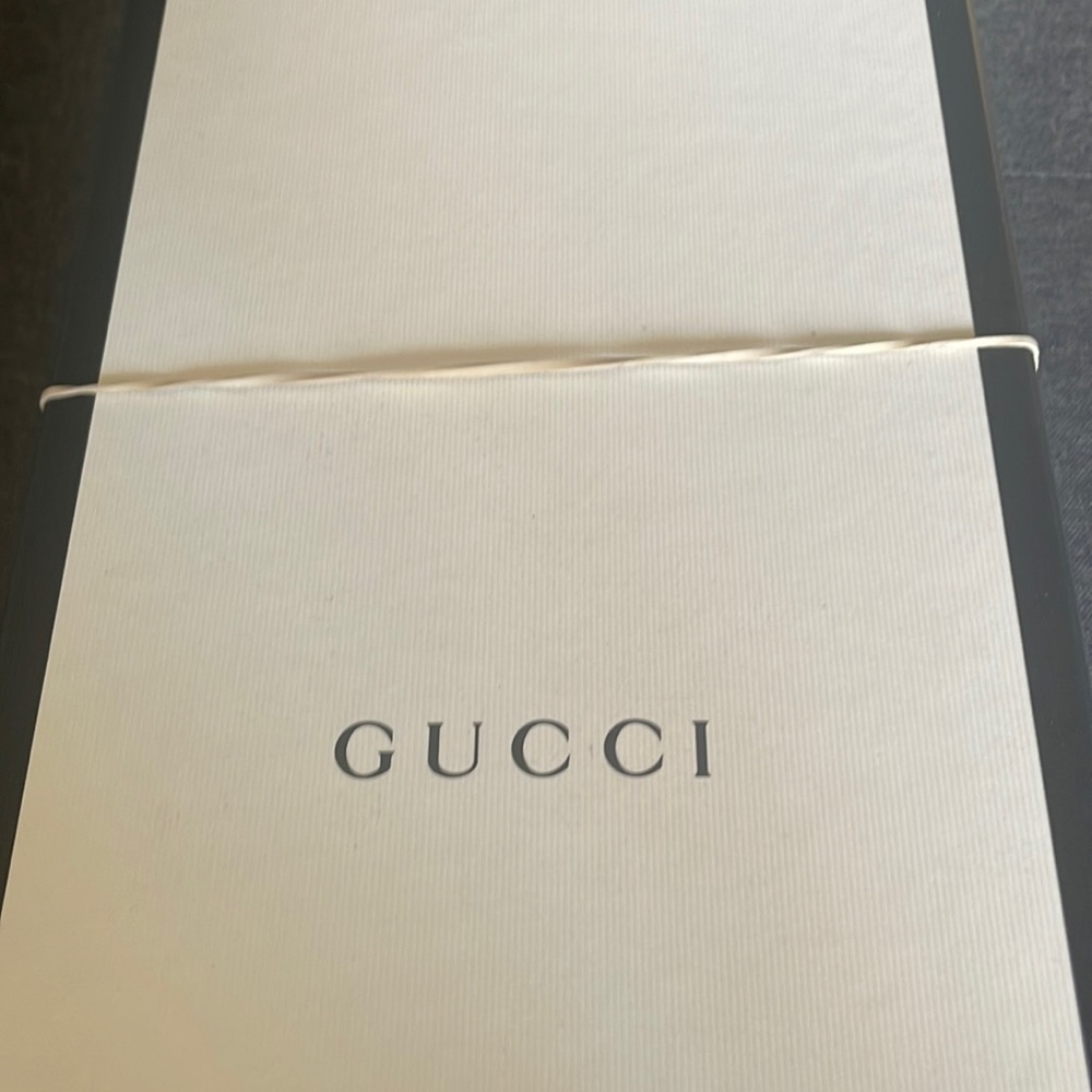 Men’s Gucci sandals size 11